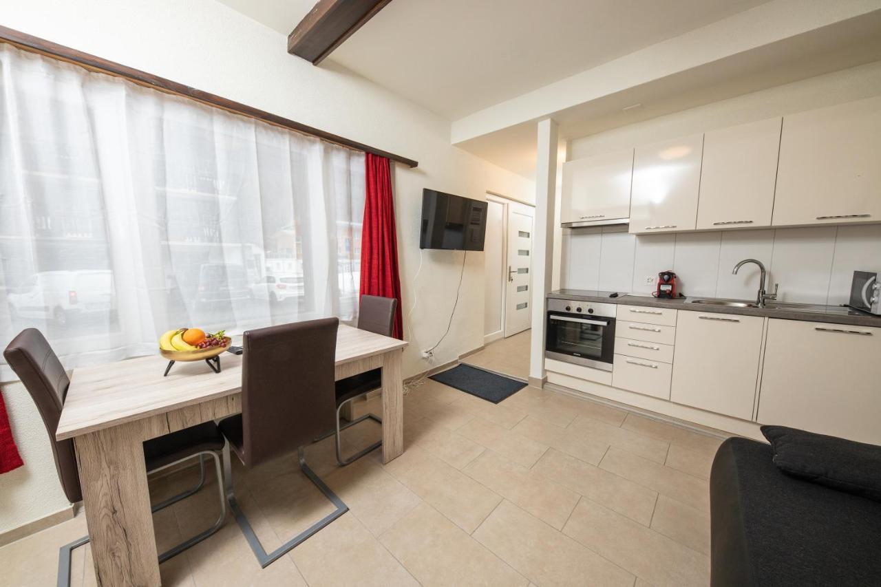 Haus Astoria Apartman Saas-Grund Kültér fotó